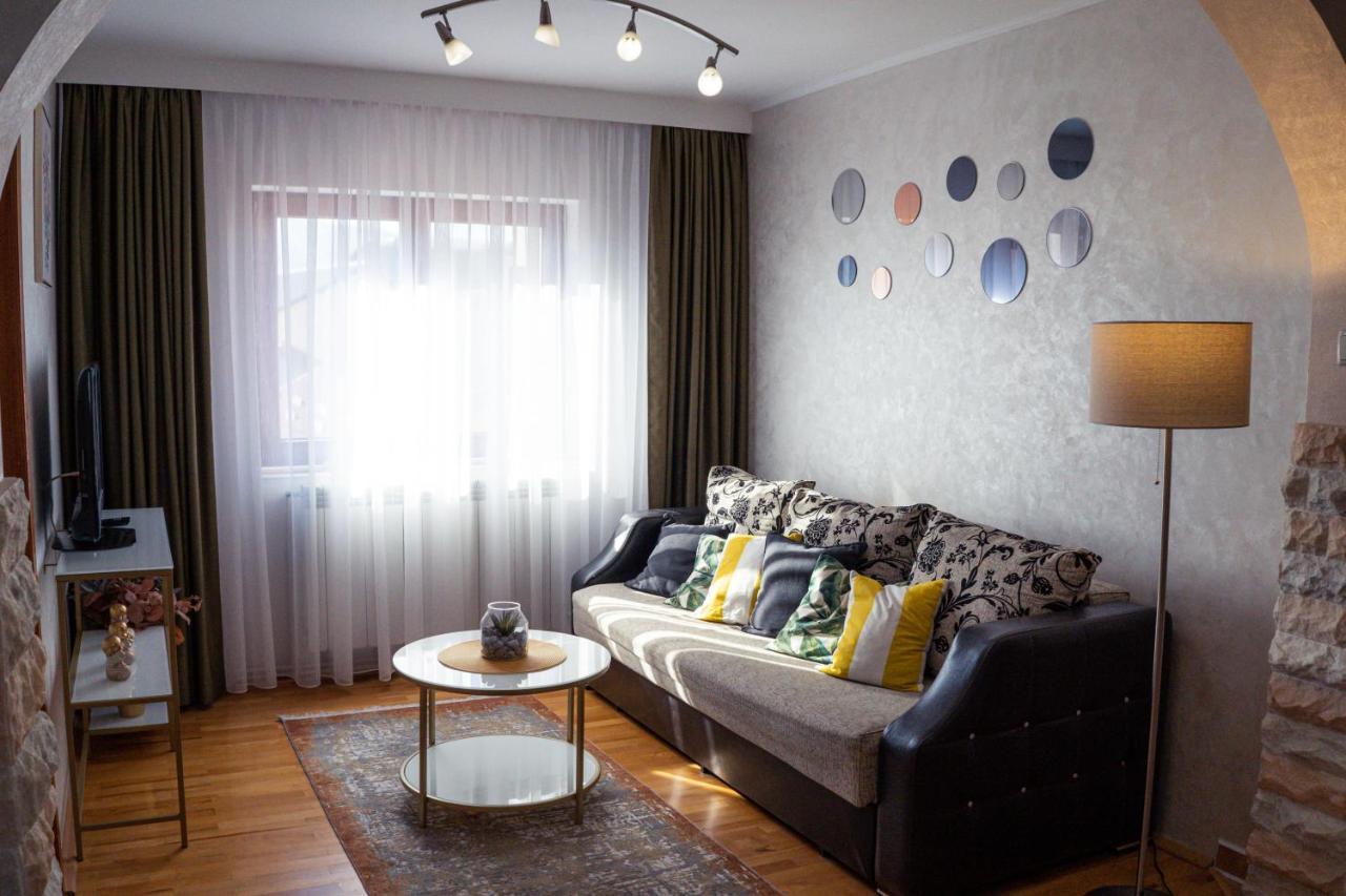 Apartament Milcov Gura Humorului Eksteriør bilde
